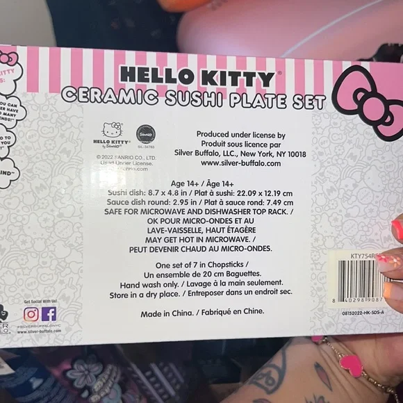 Hello Kitty Sushi Plate Set - Picture 3 of 3